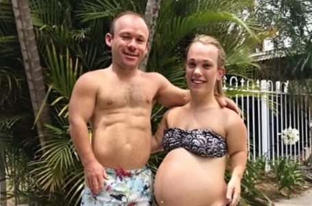 Doctors Said They Shouldn’t Have Kids, But This Unusual Couple Now Has Three: Their Family Pics!