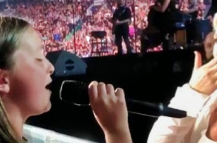 P!nk Gives the Mic to a 12-Year-Old at Her Concert: What Happens Next Blows Everyone Away!