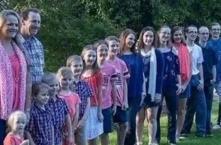 Australia’s Biggest Family: 30 Years of Love and 16 Children Together!