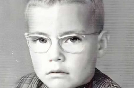 “He Wore Big Glasses And Studied Ballet”: Now He’s One Of The Most Famous Actors On The Planet!