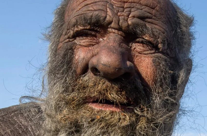  He Lived 60 Years Without a Bath!: What He Looked Like Will Leave You Speechless!