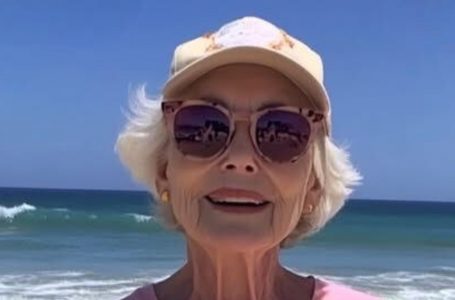 Parent Sparks Debate After Choosing Travel Over Helping Adult Daughter in Debt!: Selfish or Justified?