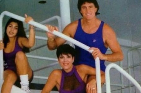 Rare Throwback: Famous Family Looks Unrecognizable Compared to Today!