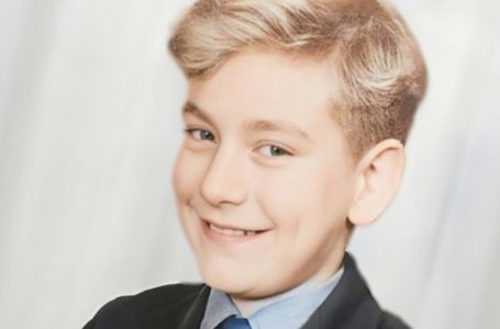 Golden-Haired Schoolboy Who Became a Rock Legend Celebrates 77th Birthday!: Can You Recognize Him?