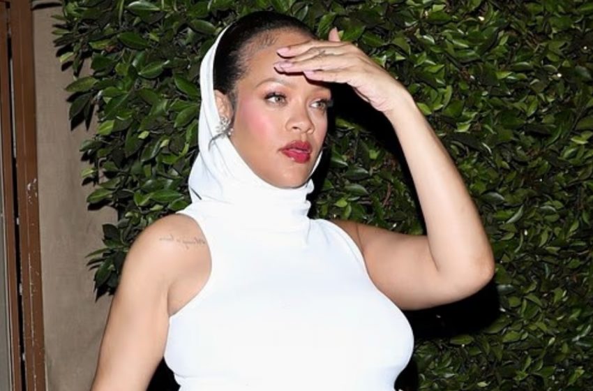  Pregnant Rihanna Turns Heads in L.A.!: Everyone’s Talking About These Photos!
