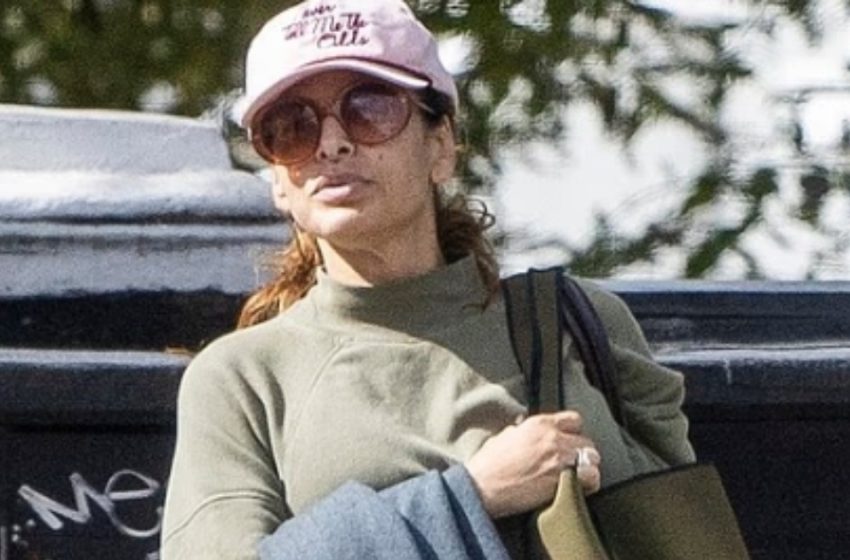  Back in the Spotlight After 6 Months And Rare Outing in Notting Hill!: Who Is She?