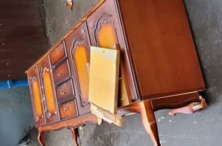 From Trash to Treasure: See How I Transformed a Discarded Nightstand into a Stunning Masterpiece in Just One Week!
