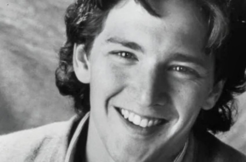 ‘80s Heartthrob Overcomes Addiction!: Now More Handsome Than Ever and a Proud Father of 3!