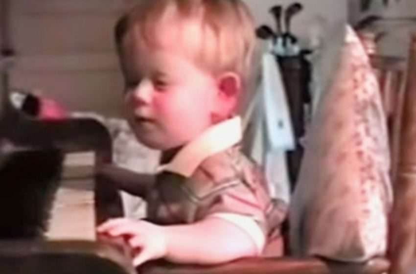  Born Without Eyes, But Full of Talent: What This Little Boy Did at the Piano Melted Hearts Everywhere!