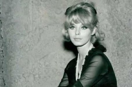 The Ingenue Who Turned Fear into Art and Made the Spotlight Wait for Her!: Who Is She?