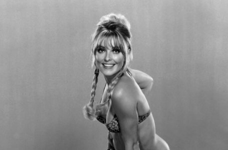 The Young Star Who Stole the Spotlight in a Bikini and Braids!: Who Is She?