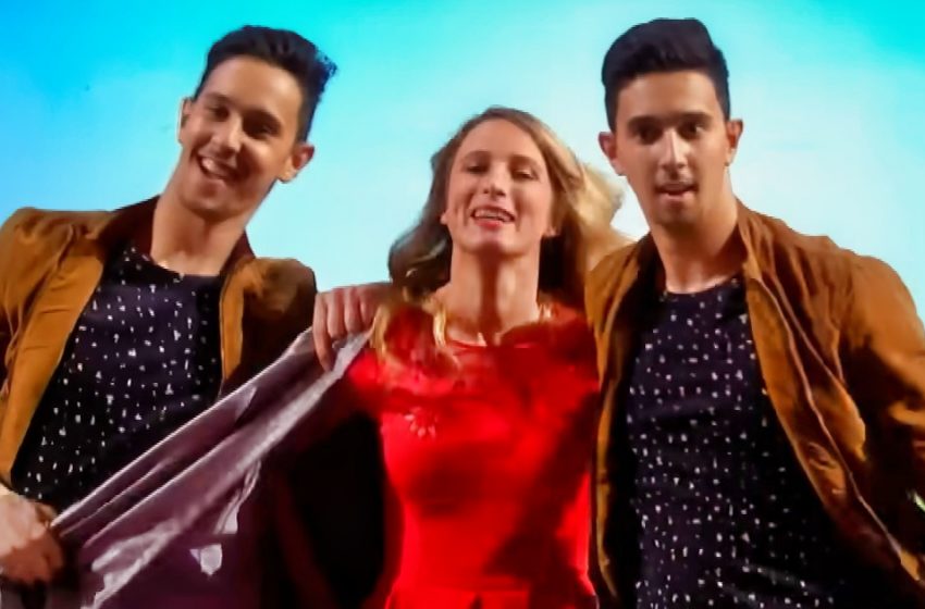  Identical Twin Magicians Tony & Jordan Amaze AGT with Stunning, Mind-Bending Illusions and Perfect Synchronization