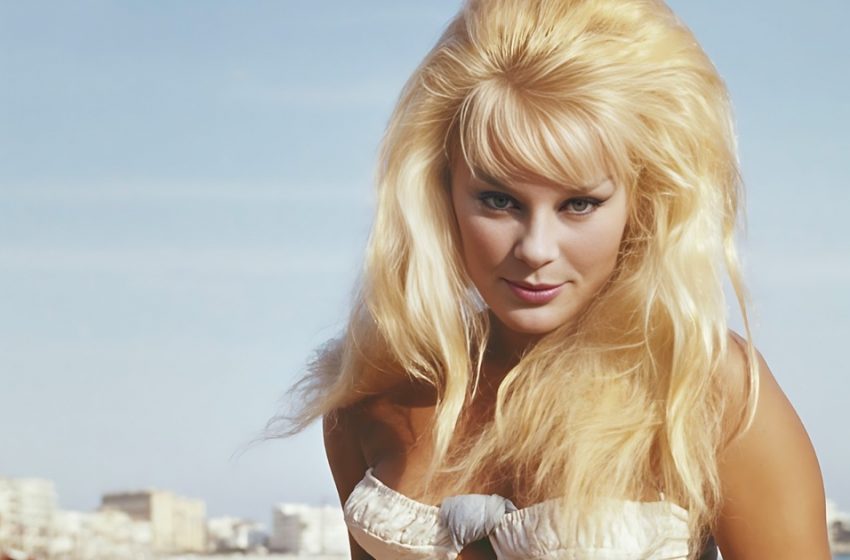  Can You Recognize This 1960s Cannes Beauty Who Became a Hollywood Icon?: From White-Bikini Starlet to Golden Globe Legend